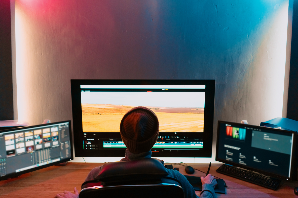 Intelligenza artificiale e cinema: con Marey arriva la svolta etica Intelligenza artificiale e cinema: con Marey arriva la svolta etica