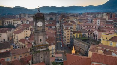 Rigenerazione dei piccoli comuni irpini: il workshop PRAIM all’Ex Carcere Borbonico mette insieme dati, ricerca e territorio